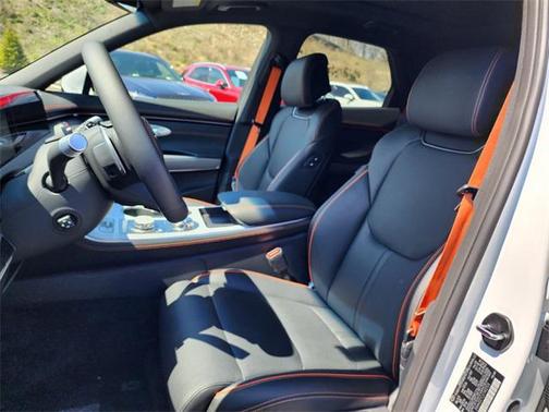 2026 Genesis GV70 3.5T Sport Advanced