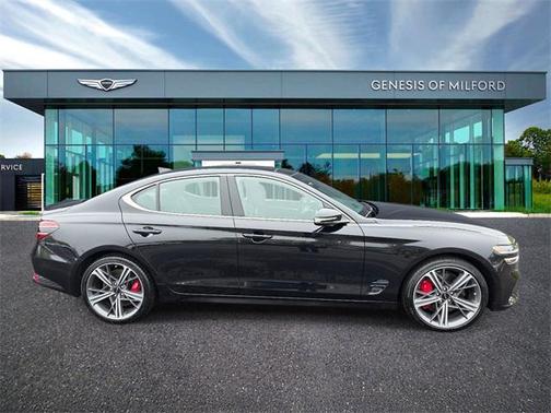 2025 Genesis G70 3.3T RWD Sport Advanced