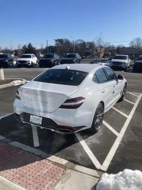 2025 Genesis G70 2.5T RWD