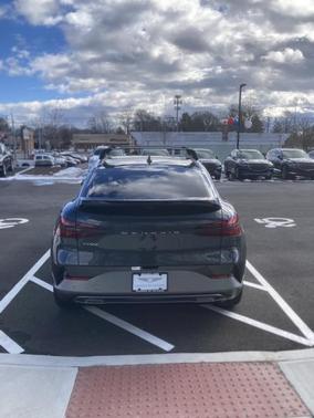 2025 Genesis GV60 Standard AWD