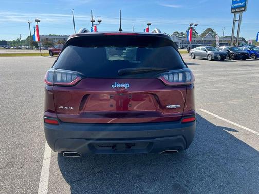 Velvet Red Pearlcoat 2019 Jeep Cherokee Latitude Plus