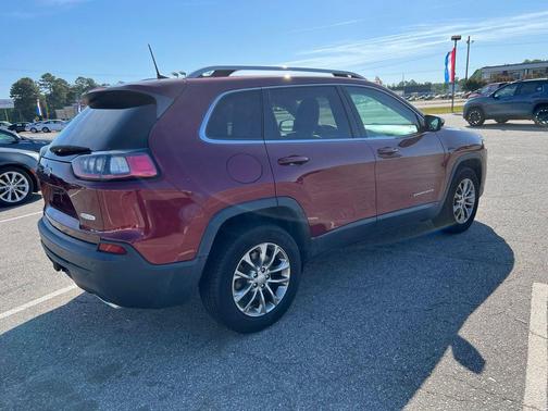 Velvet Red Pearlcoat 2019 Jeep Cherokee Latitude Plus