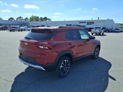 Apex Red 2026 Chevrolet Trailblazer LT