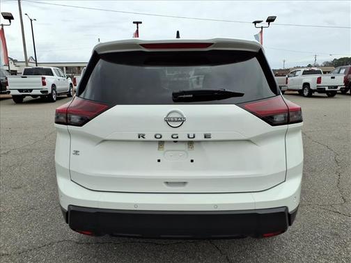 2024 Nissan Rogue S