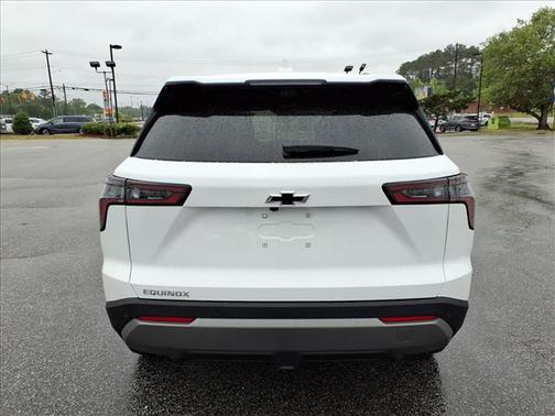 Summit White 2026 Chevrolet Equinox 1LT