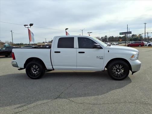 2022 RAM 1500 Classic SLT