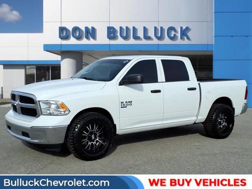 2022 RAM 1500 Classic SLT