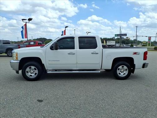 White 2013 Chevrolet Silverado 1500 LT