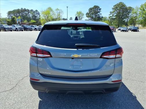 Sterling Gray Metallic 2024 Chevrolet Equinox LS