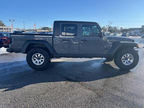 2020 Jeep Gladiator Sport S