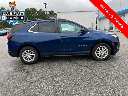 Blue Glow Metallic 2023 Chevrolet Equinox 1LT
