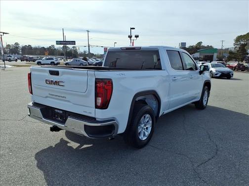 2024 GMC Sierra 1500 SLE