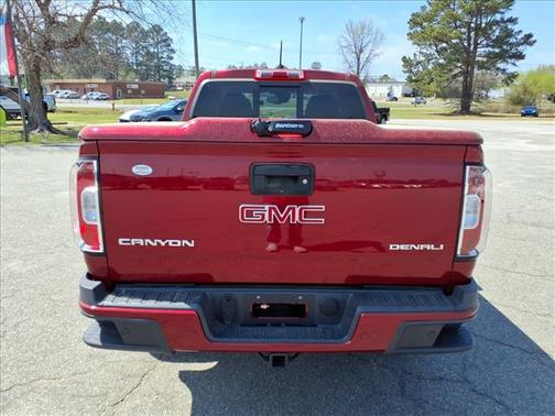 Red Quartz Tintcoat 2019 GMC Canyon Denali