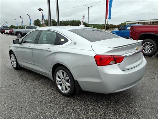 Silver Ice Metallic 2019 Chevrolet Impala 1LT