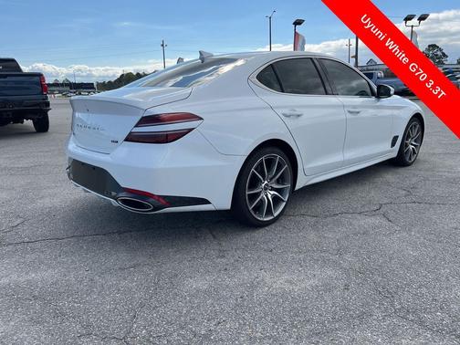 2022 Genesis G70 3.3T RWD