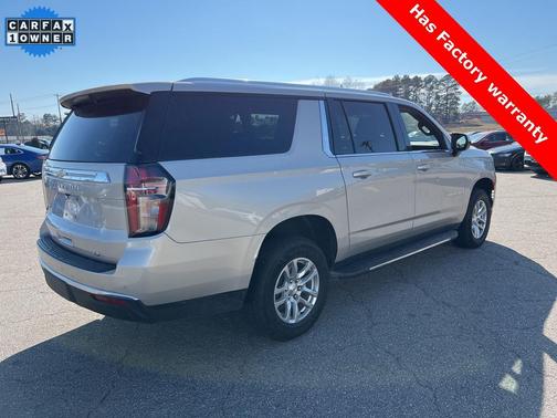 2024 Chevrolet Suburban LT