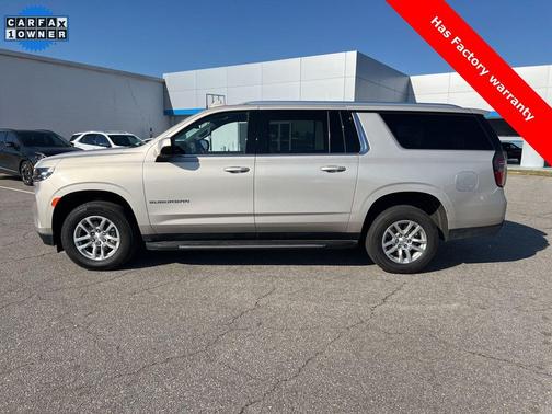 2024 Chevrolet Suburban LT