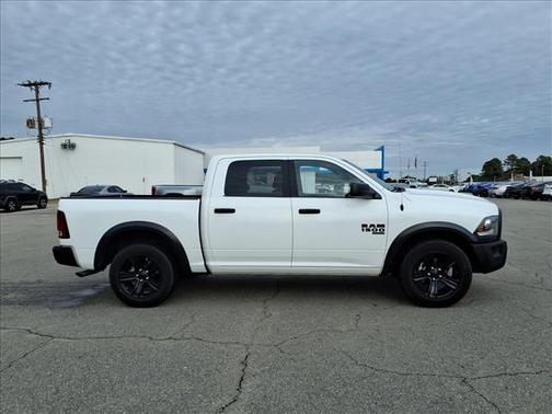 2024 RAM 1500 Classic Warlock Crew Cab 4x2 5'7' Box