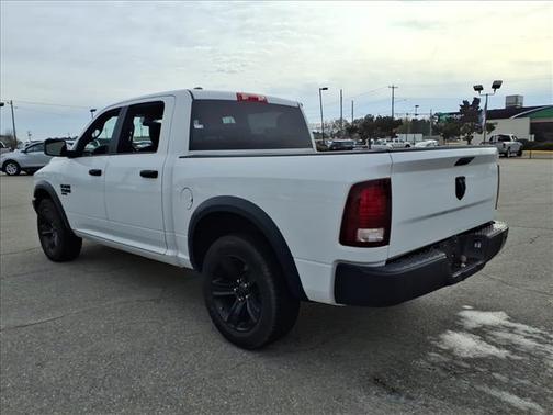 2024 RAM 1500 Classic Warlock Crew Cab 4x2 5'7' Box