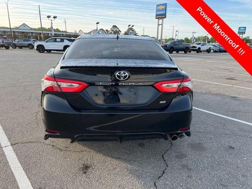2019 Toyota Camry SE