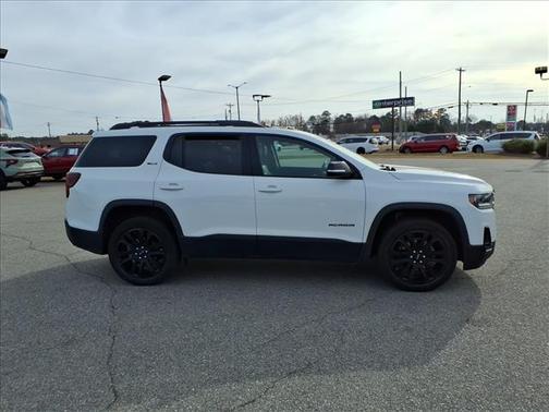 2023 GMC Acadia AWD SLT