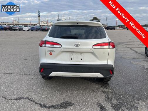 2024 Toyota Corolla Cross LE