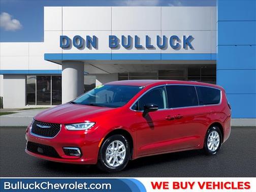 Red Hot Pearlcoat 2024 Chrysler Pacifica Touring L