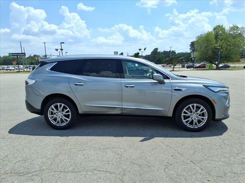 Moonstone Gray Metallic 2023 Buick Enclave Essence FWD