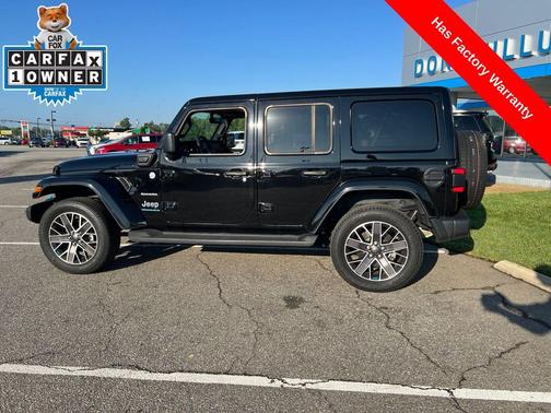 Black Clearcoat 2023 Jeep Wrangler 4xe Sahara