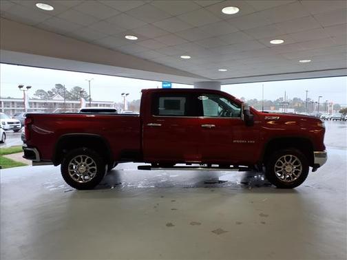 Radiant Red Tintcoat 2026 Chevrolet Silverado 2500 LTZ