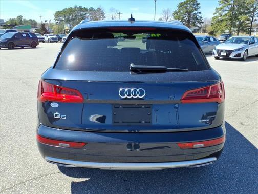 2020 Audi Q5 45 Premium