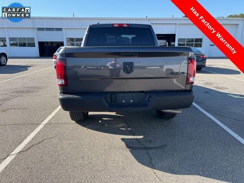 2024 RAM 1500 Classic Warlock Crew Cab 4x4 5'7' Box