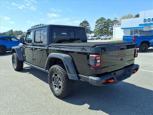 Black Clearcoat 2021 Jeep Gladiator Mojave 4x4