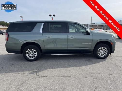 2024 Chevrolet Suburban LT