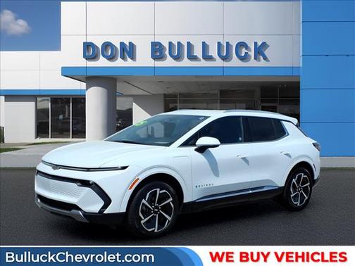 Summit White 2025 Chevrolet Equinox EV LT