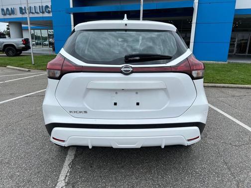 Fresh Powder 2022 Nissan Kicks S