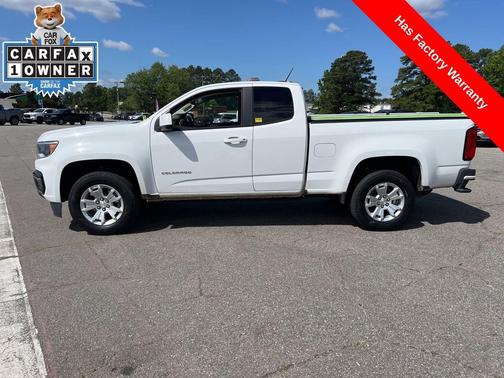 Summit White 2022 Chevrolet Colorado LT