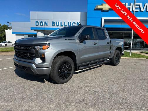 Sterling Gray Metallic 2026 Chevrolet Silverado 1500 Custom