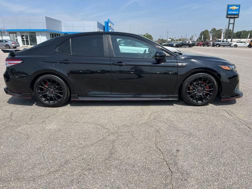 2020 Toyota Camry TRD