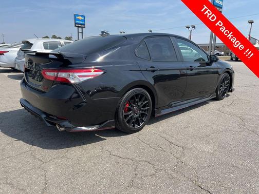 2020 Toyota Camry TRD