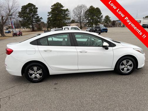 2018 Chevrolet Cruze LS