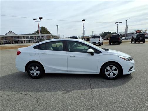 2018 Chevrolet Cruze LS