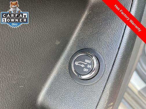 Sterling Gray Metallic 2023 Chevrolet Traverse LT Cloth