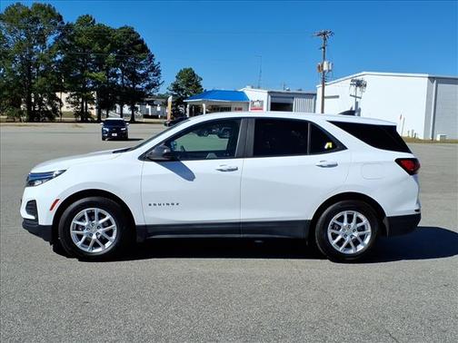 2023 Chevrolet Equinox LS