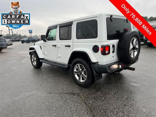 Bright White Clearcoat 2019 Jeep Wrangler Unlimited Sahara