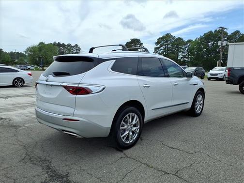 White Frost Tricoat 2023 Buick Enclave Essence FWD