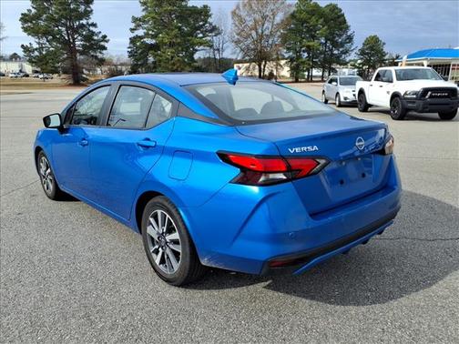 2023 Nissan Versa 1.6 SV