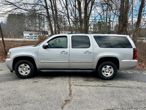 2011 Chevrolet Suburban 1500 LT