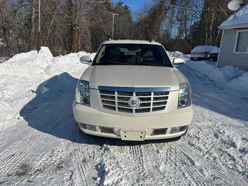 2011 Cadillac Escalade Premium