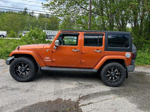 2011 Jeep Wrangler Unlimited Sahara